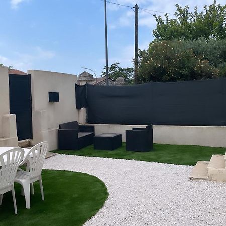 Logement Prive A Proximite Du Mont Ventoux Carpentras Eksteriør billede